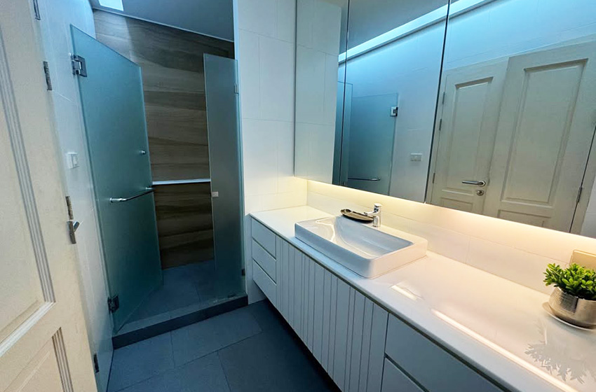 Townhouse in Sukhumvit 